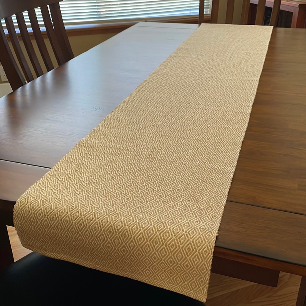 Table Runner